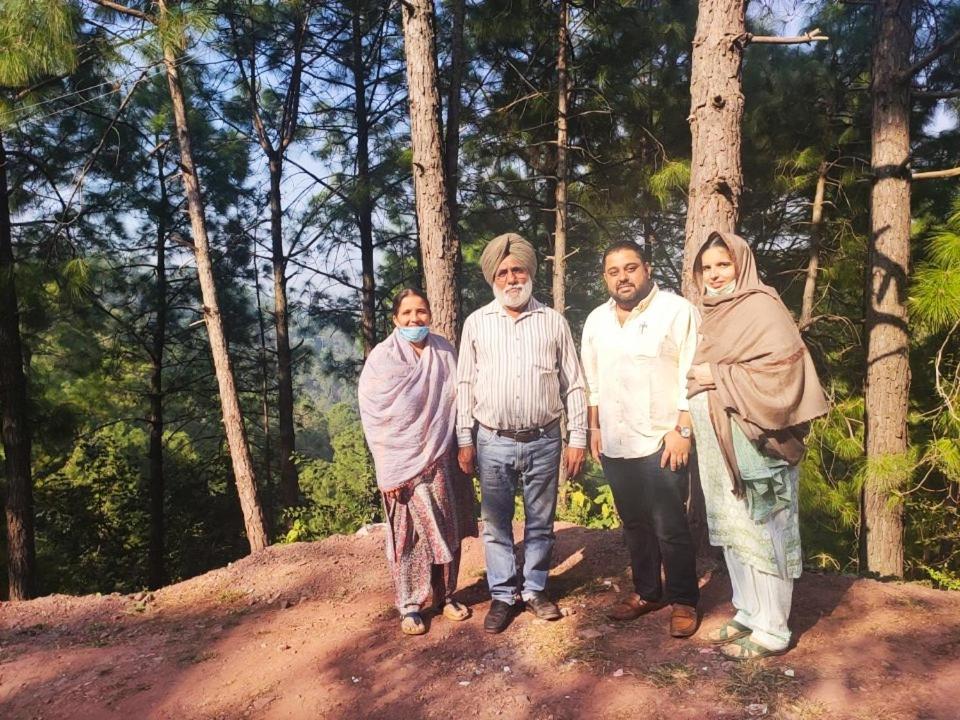 The Asgard Kasauli Bed and Breakfast Esterno foto