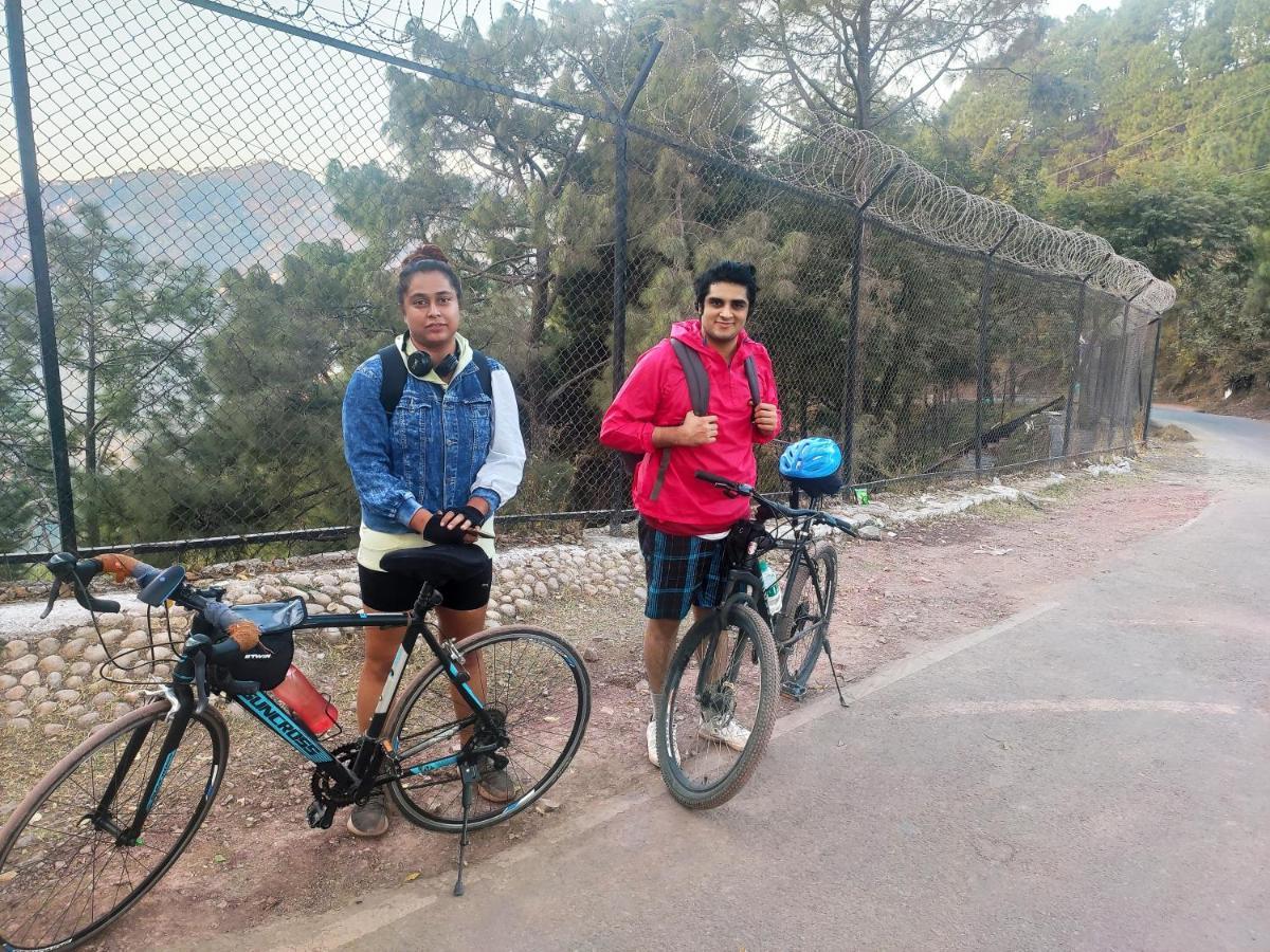 The Asgard Kasauli Bed and Breakfast Esterno foto