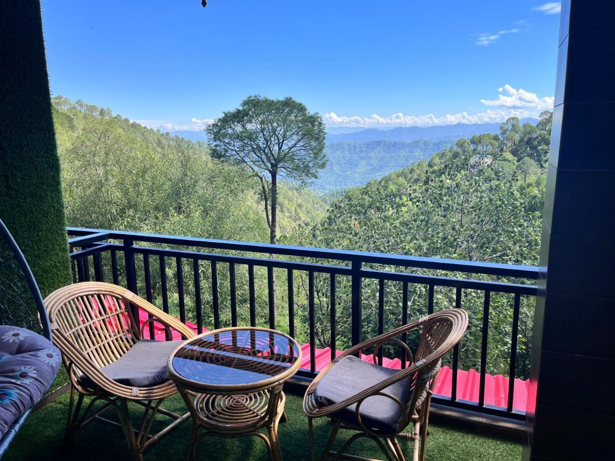 The Asgard Kasauli Bed and Breakfast Esterno foto
